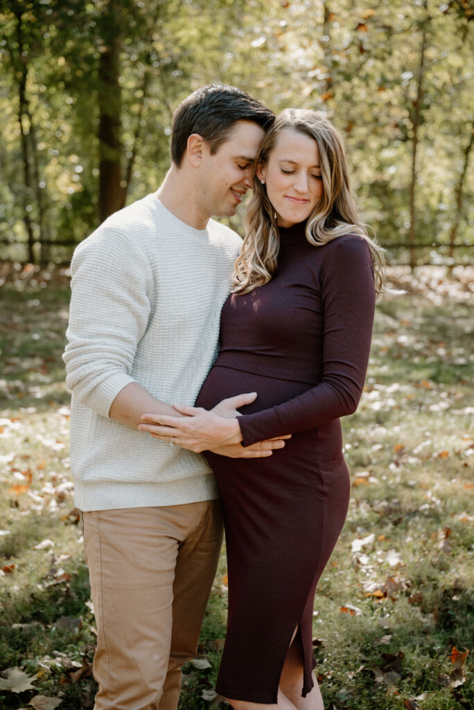 Fall mini session maternity photos Annapolis Maryland